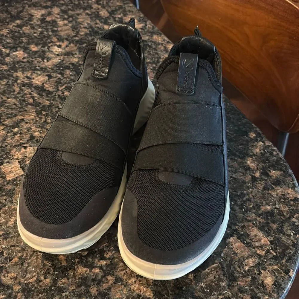 Ecco ST.1 Lite Slip On - Size 38